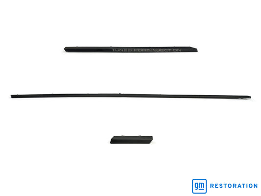 1985-1990 C4 Corvette Left Body Trim Molding Kit